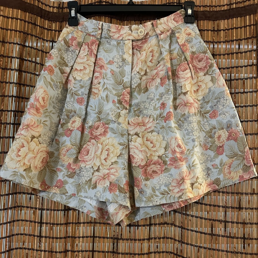 Vintage Ralph Lauren Linen Shorts